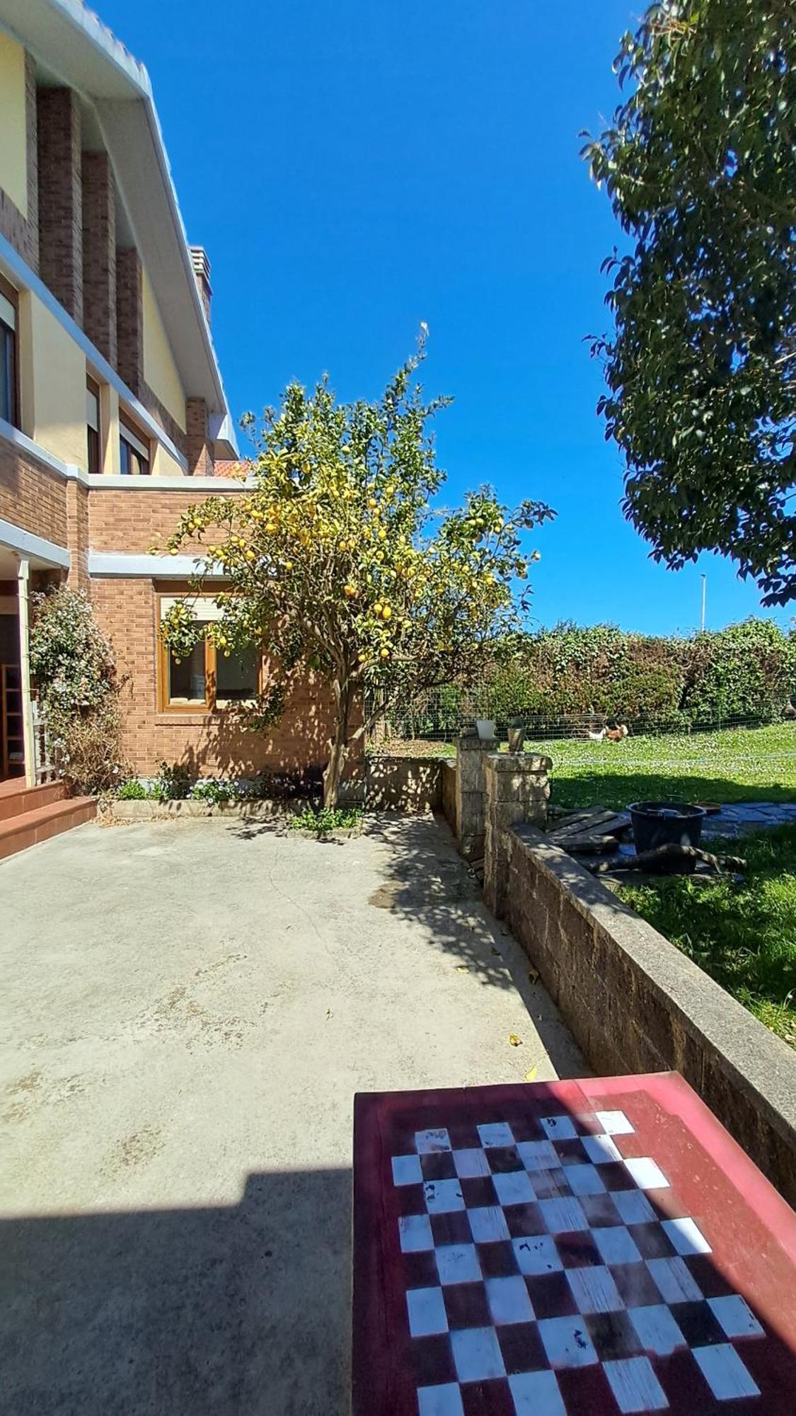 Casa Grande Con Jardin Villa Santa Cruz De Bezana Luaran gambar